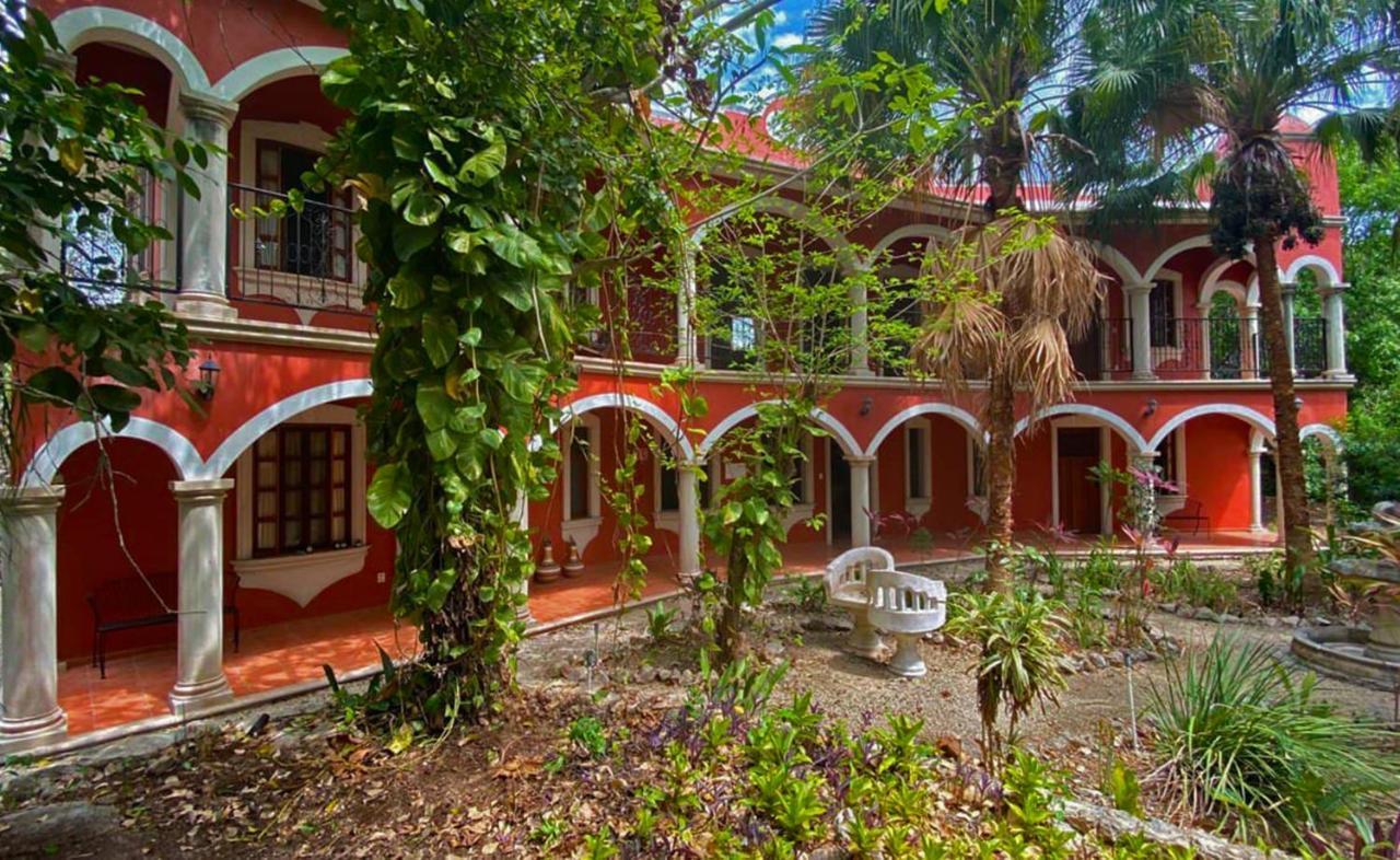 Gardenhotel Macan Che B&B อิซามาล ภายนอก รูปภาพ