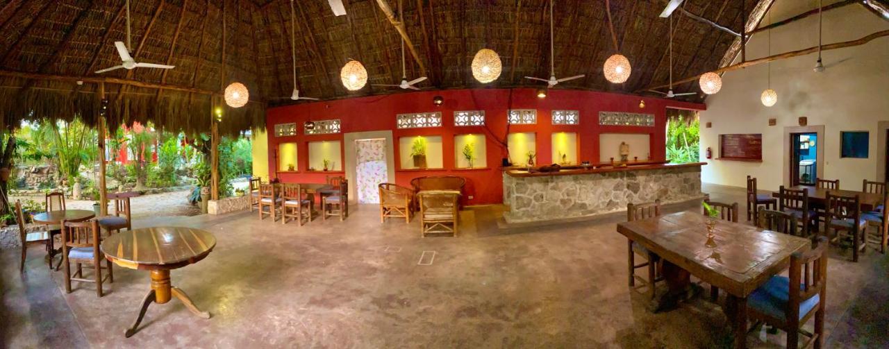 Gardenhotel Macan Che B&B อิซามาล ภายนอก รูปภาพ
