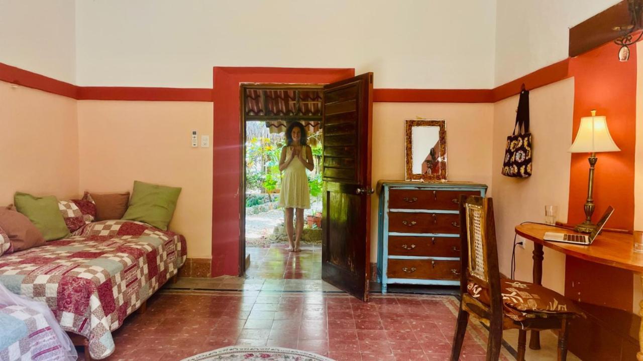 Gardenhotel Macan Che B&B อิซามาล ภายนอก รูปภาพ