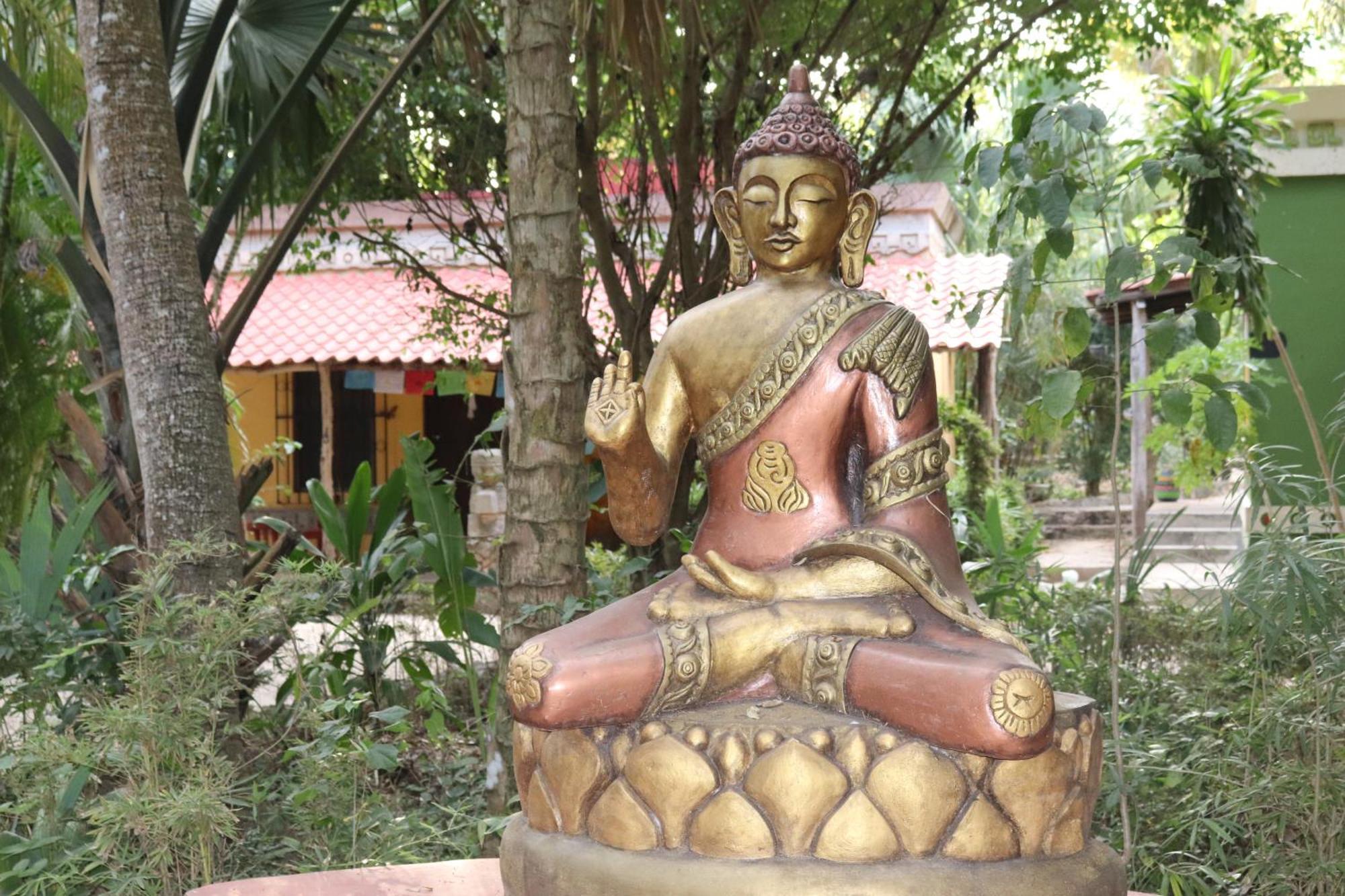 Gardenhotel Macan Che B&B อิซามาล ภายนอก รูปภาพ