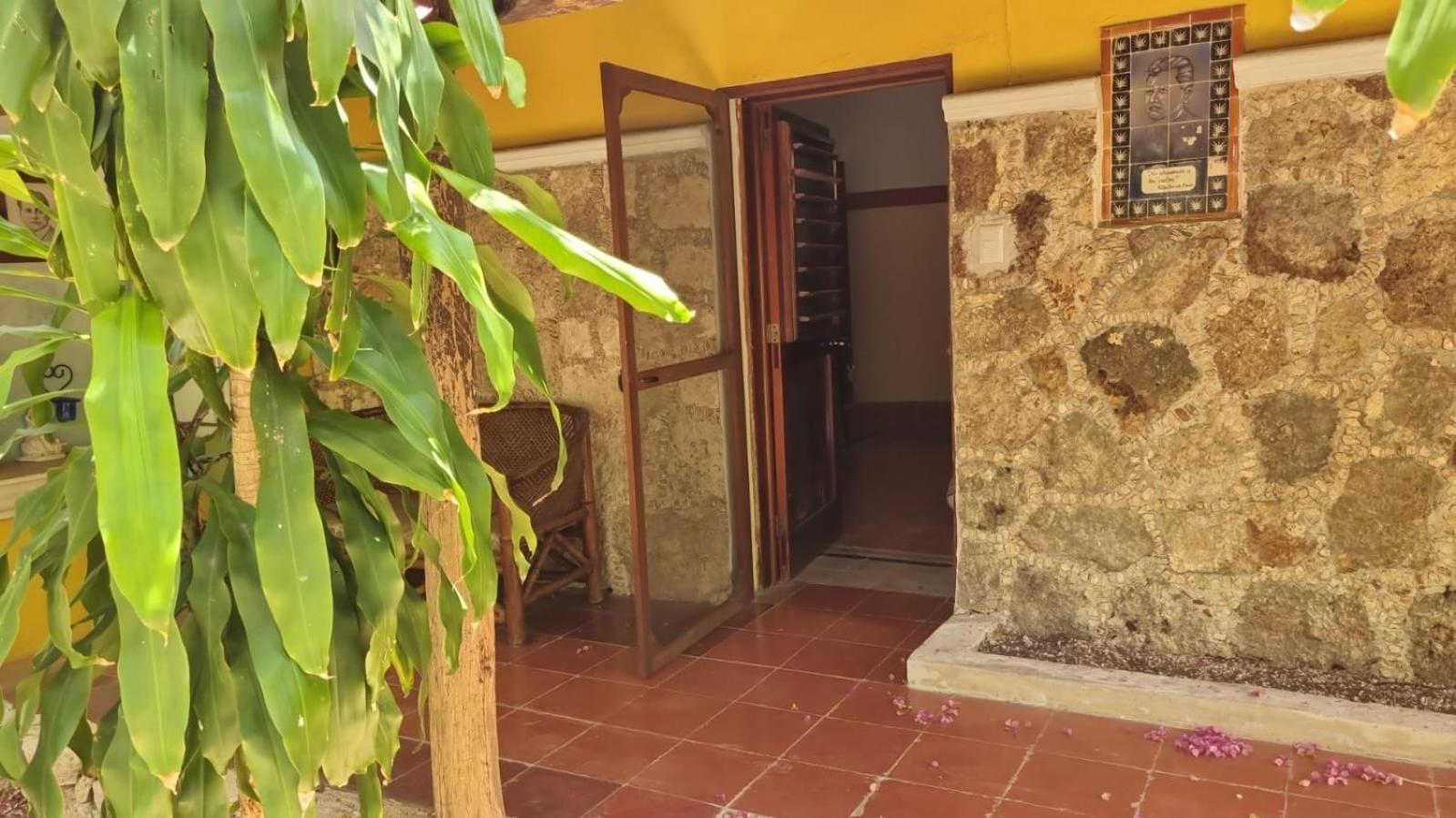Gardenhotel Macan Che B&B อิซามาล ภายนอก รูปภาพ